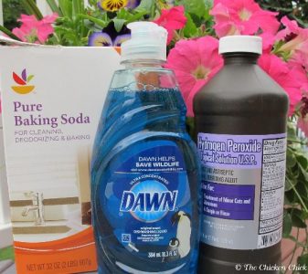 De-Skunking Solution-Shampoo & Rinse for Skunk Victims Image